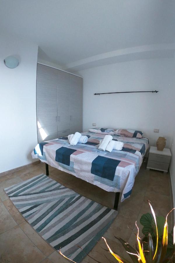 West Sardinia Apartments Cabras Exterior foto