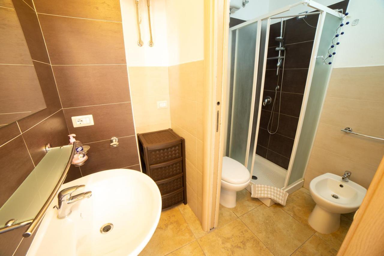 West Sardinia Apartments Cabras Exterior foto