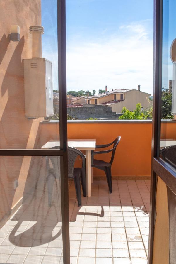 West Sardinia Apartments Cabras Exterior foto